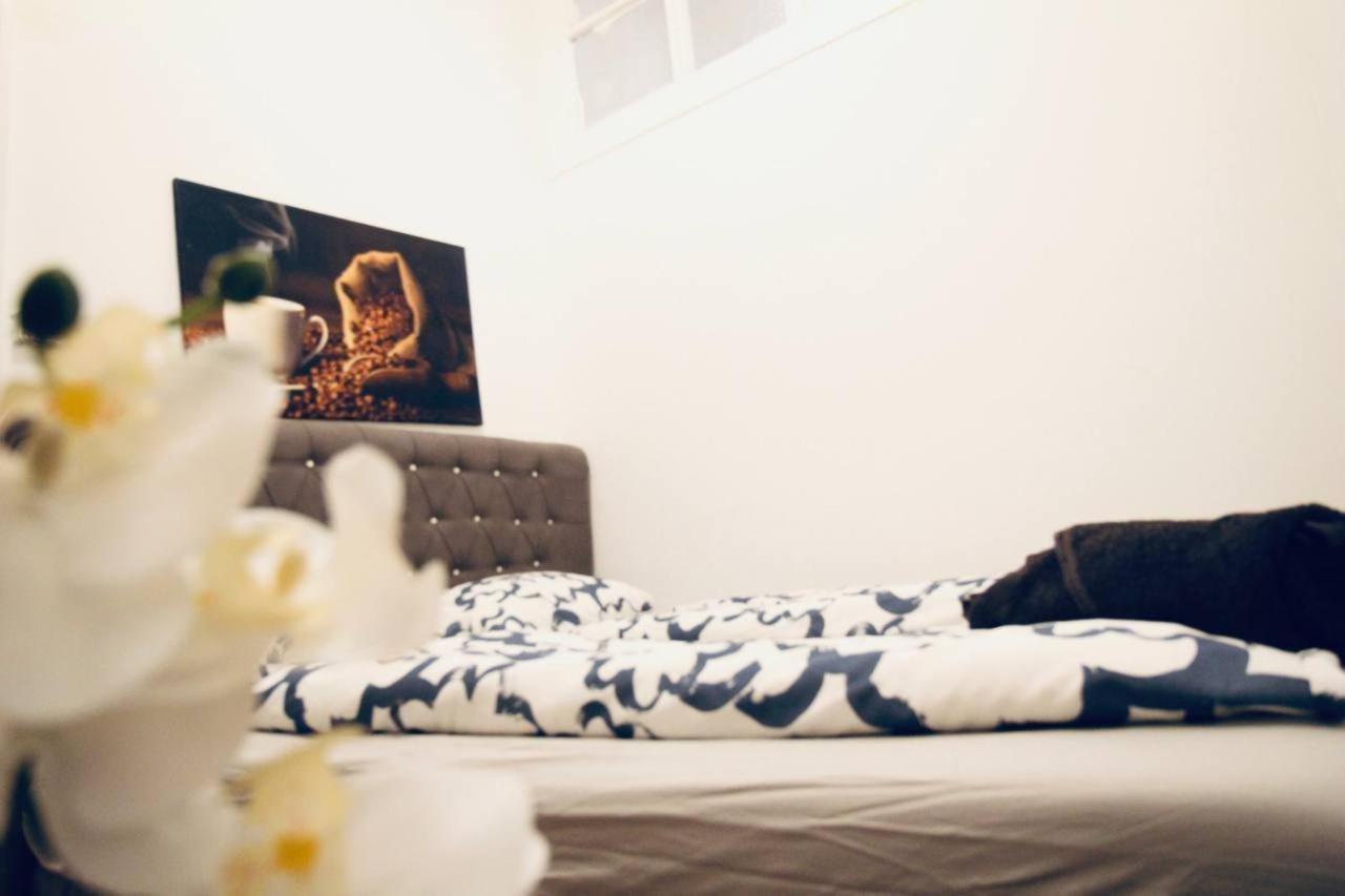 Modern Double Room Js A Wien Ngoại thất bức ảnh