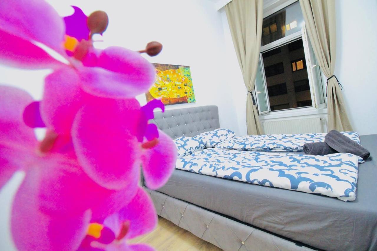 Modern Double Room Js A Wien Ngoại thất bức ảnh