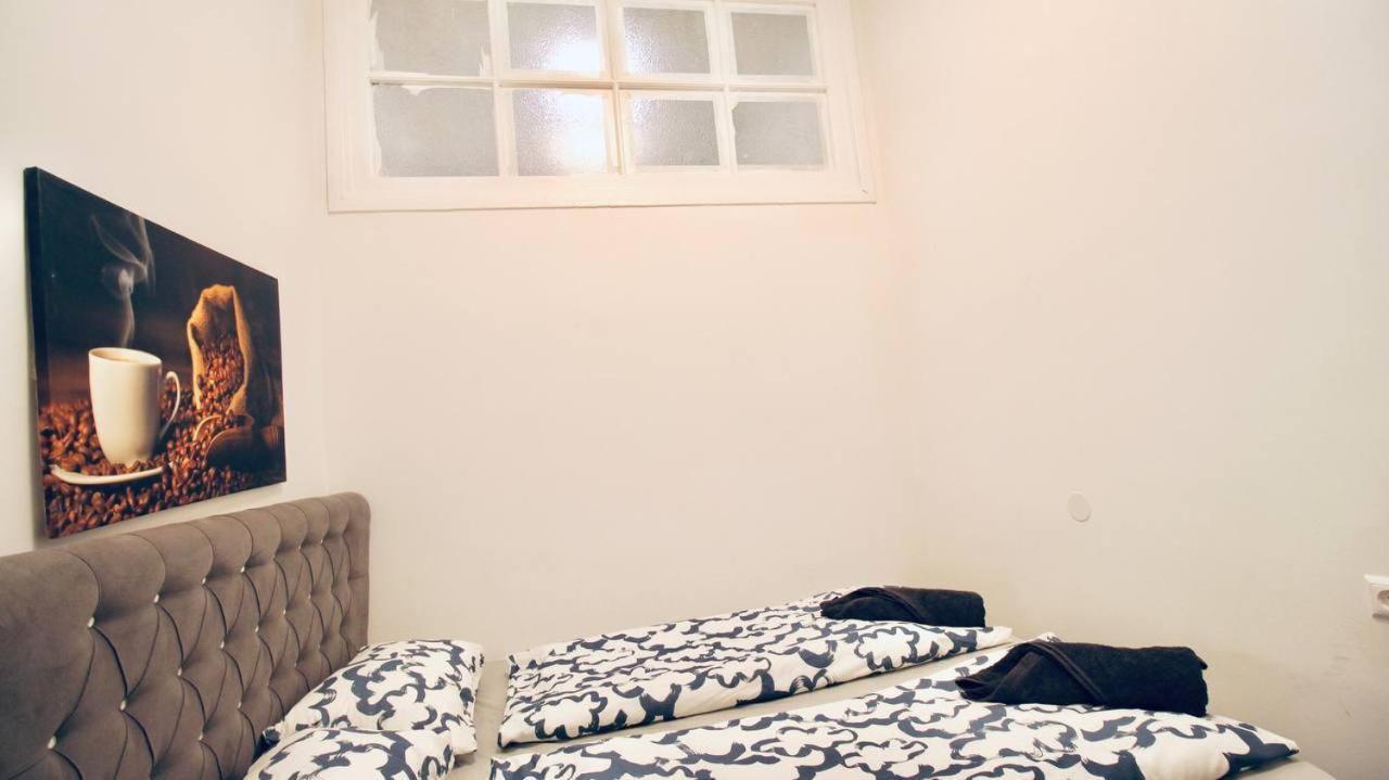 Modern Double Room Js A Wien Ngoại thất bức ảnh