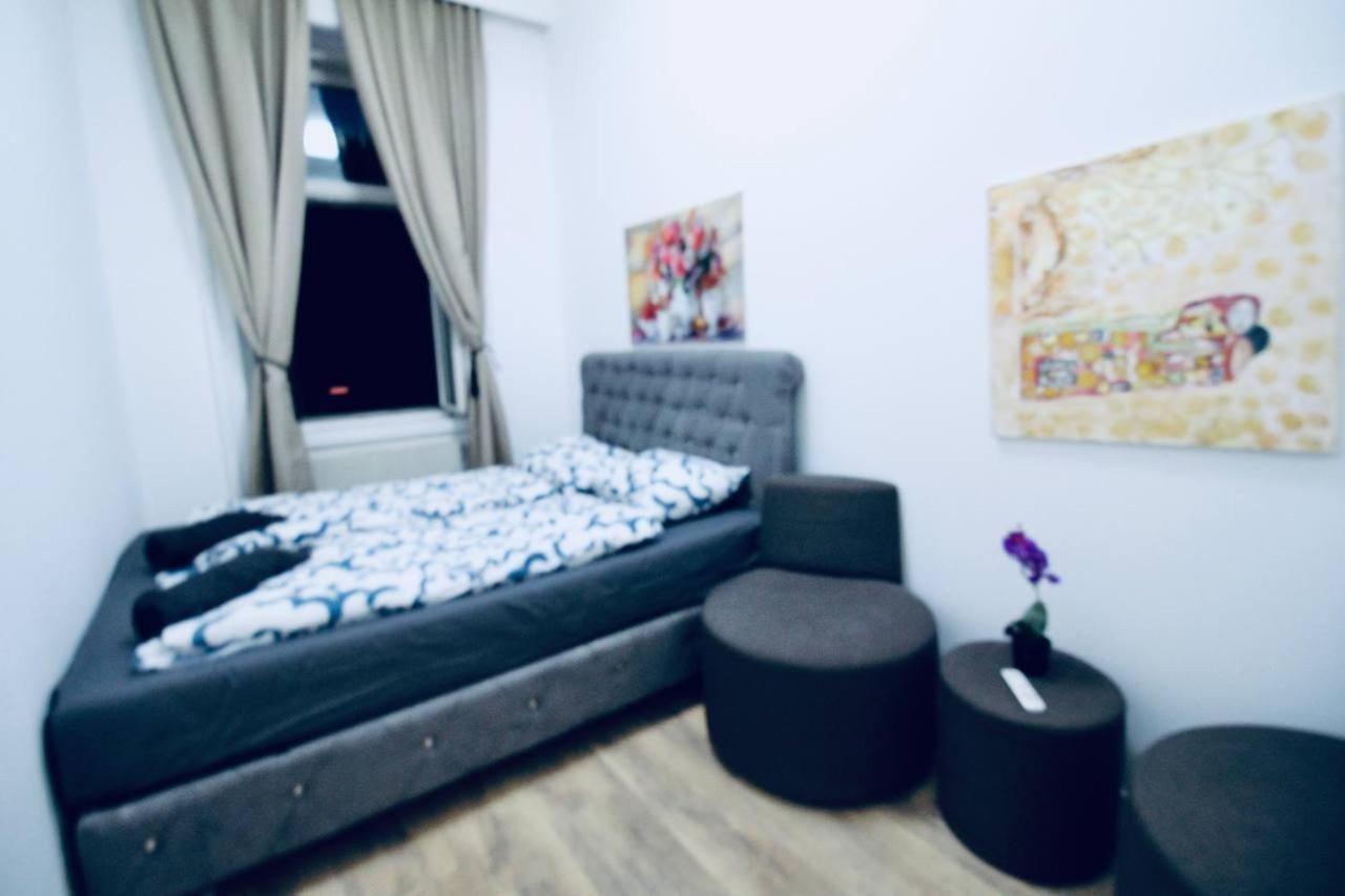 Modern Double Room Js A Wien Ngoại thất bức ảnh